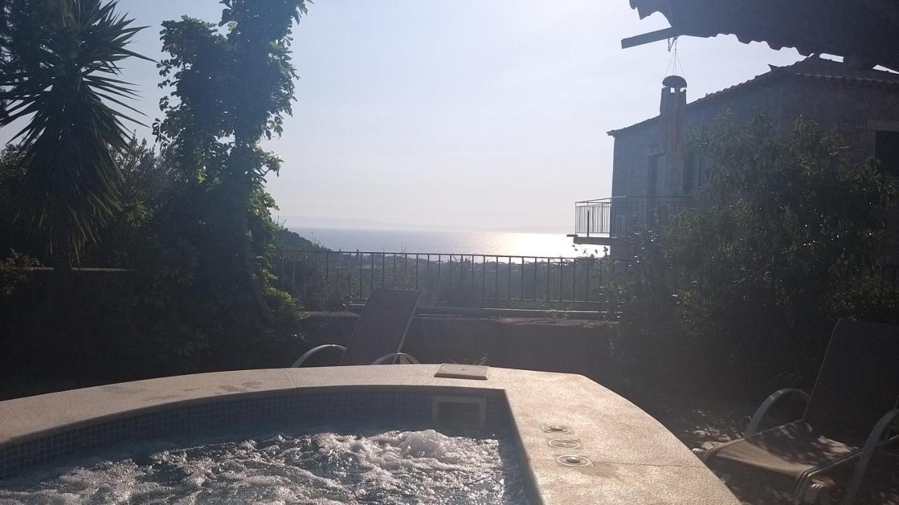 Villa Onar A Stone House With Amazing View Stoúpa Buitenkant foto