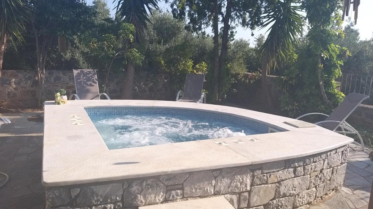 Villa Onar A Stone House With Amazing View Stoúpa Buitenkant foto