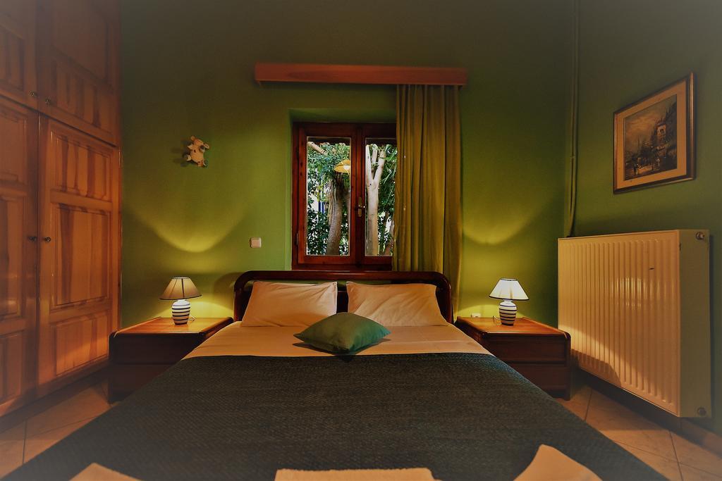 Villa Onar A Stone House With Amazing View Stoúpa Buitenkant foto