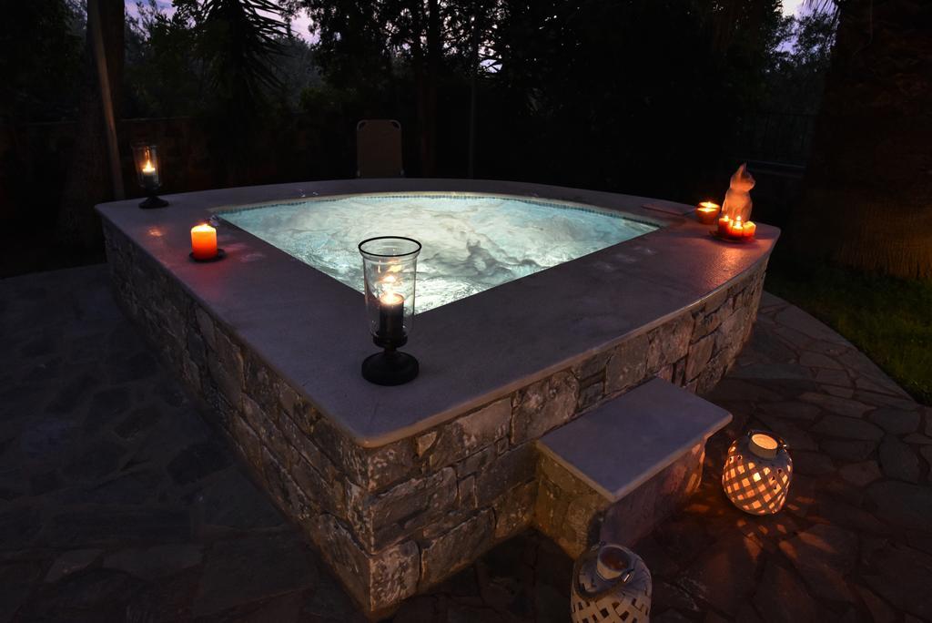 Villa Onar A Stone House With Amazing View Stoúpa Buitenkant foto